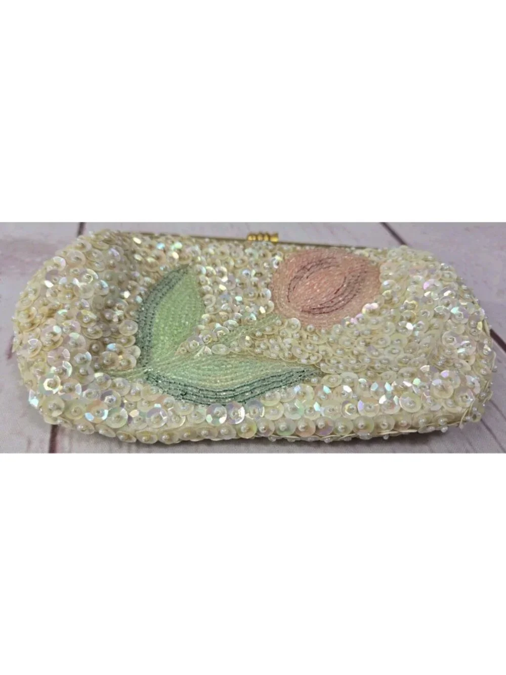 N/A vtg sequined
